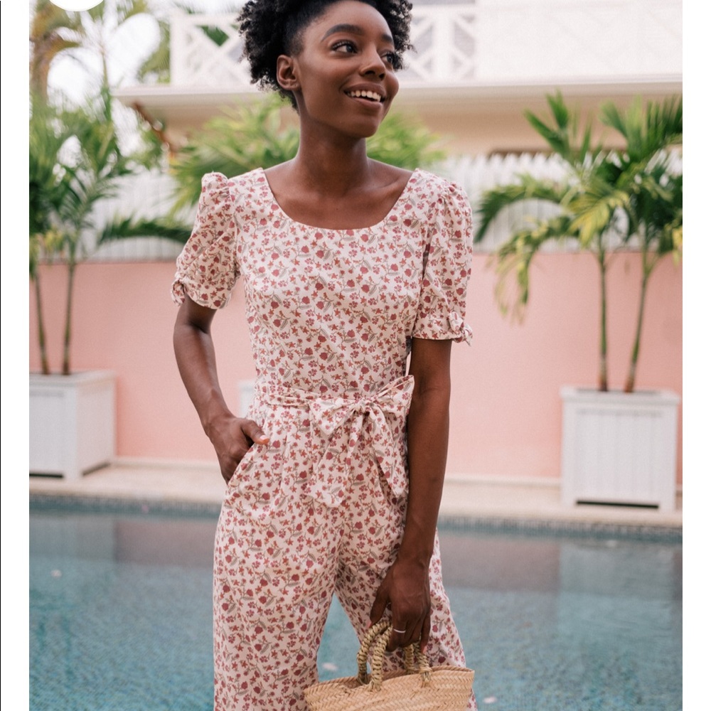 GAL MEETS GLAM Iris Floral Jumpsuit